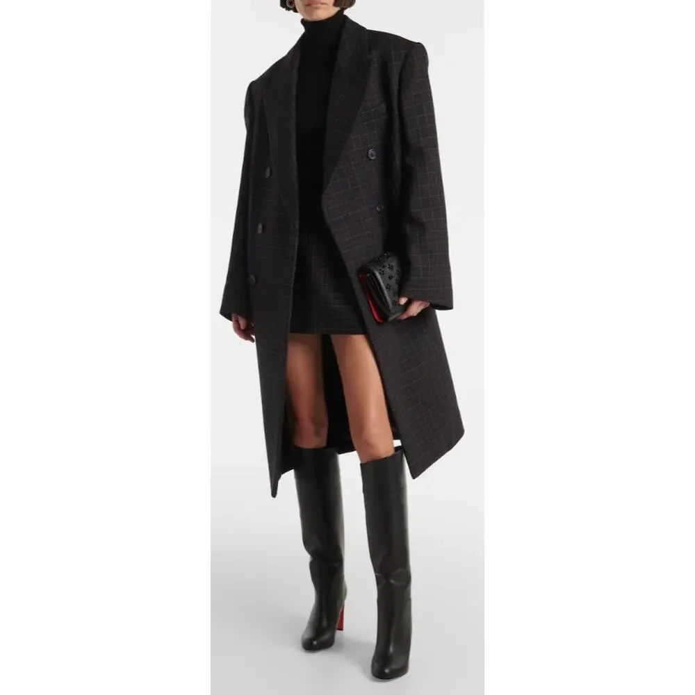 Christian Louboutin Loo Botta 85mm Knee High Boot in Black Calf Leather - Picture 3 of 16